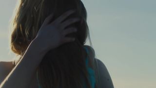 Elle Fanning - Galveston (2018) celebs topless scenes