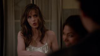 Amanda Peet sexy - Togetherness_s02e02 (2016)