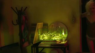 Sophie Charlotte - Ilha de Ferro s01e02 (2018) Hot scenes