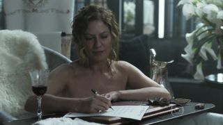 Alice Wegmann naked - Ligacoes perigosas (2016)  (Season 1, Episode 3,6,8,10)