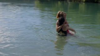 Julie Venturelli, Luna Miti - Le vent dans vos cheveux (2017) Hot movie video