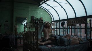 Ana Maria Polvorosa, Ana Fernandez nude - Cable Girls s01e08 (2017)