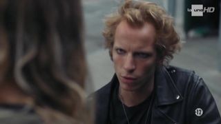 Sophie Breyer sexy - La Treve (2016) (Season1,Episode3)