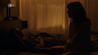 Petra Schmidt-Schaller, Ulrike C. Tscharre - Getrieben (2018) Naked adult movie scene