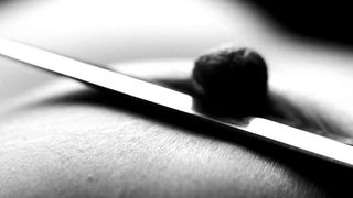 Ursula Bedena nude - L'etrange couleur des larmes de ton corps (2013) BDSM thriller scene