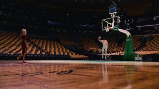 Anna Faris, Aimee Holihen, Kate Simses - What's Your Number (2011) actress a sexy scene