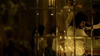 Claire Keim, Ingrid Rouif - Le Roi danse (2000) celebs hot video scene