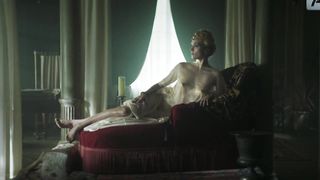 Evelyne Brochu - Paris Police 1900 s01e02 (2021) actress boobs scene