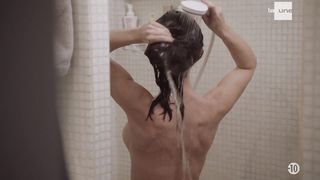 Fabienne Carat - Section de recherches s14e08 (2021) celeb naked boobs