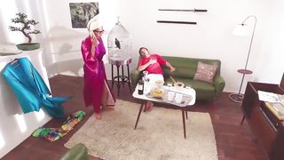 Gabriela Micova - Vlk z Kralovskych Vinohrad (2016) celeb a nude videos