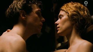 Juta Vanaga - Das Blaue vom Himmel (2011) actress nude boobs scene