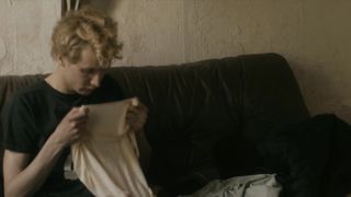 Leoni Schulz - Tore tanzt (2012) actress a topless scene from the movie