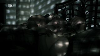 Petra Morze - Alles Fleisch ist Gras (2014) celebs topless video