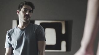 Tabata Cerezo - Pato extraterrestre (2014) actress a topless scene from the movie