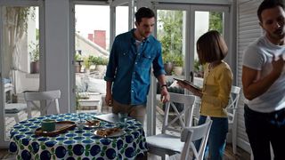 Adrianna Chlebicka, Antonina Jarnuszkiewicz - Squared Love (Milosc do kwadratu) (2021) actress sexy video