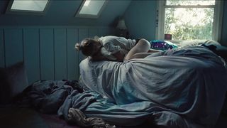 Hunter Schafer - Euphoria s00e02 Part2 Jules (2021) celebs nude boobs scene