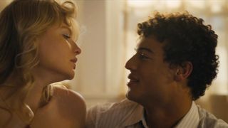 Isabella Farrell, Caitlin Stasey - Bridge and Tunnel s01e03 (2021) celeb sexy video