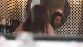 Marilou Berry - Je te promets s01e01 (2021) celebrity naked boobs