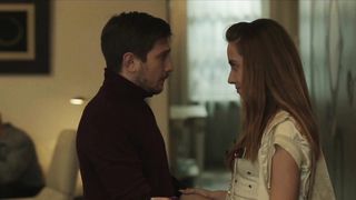 Andjela Popovic - Klan s01e04 (2020) celeb a topless scene from the movie