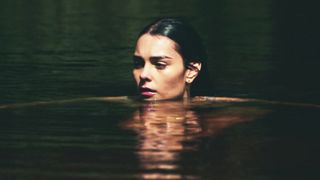 Anna Melo - Desalma s01e07 (2020) celeb nude boobs scene