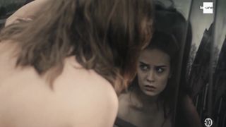 Elisa Echebarria Menendez, Jacqueline Bollen - Unseen (Invisible) s01e07 (2020) celebs nude boobs scene