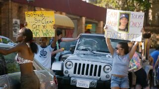 Hannah Kepple - Cobra Kai s03e03 (2020) celeb sexy video