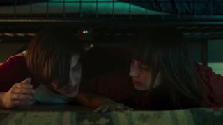 Magdalena Perlinska, Katarzyna Chojnacka, Julia Wieniawa-Narkiewicz - All My Friends Are Dead (Wszyscy moi przyjaciele nie zyja) (2020) actress naked boobs