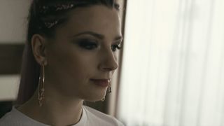 Paulina Korycka,Eugenia Grabizna, Kamila Sobczak, and other - Petla s01e01-02 (2020) celeb hot scene