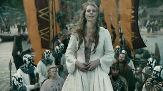 Ragga Ragnars - Vikings s06e15 (2020) celebs booby video