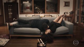 Tais Araujo - Amor e Sorte s01e02 (2020) celebs a topless scene from the movie