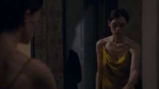 Astrid Berges-Frisbey nude bath scene - L'Autre (2020)