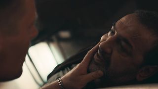 Erika Sainte, Michelle Figlarz, Ambre Pietri - Rogue City (2020) celebs a topless scene from the movie