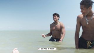 Jordan Kristine Seamon, Beatrice Barichella, Francesca Scorsese - We Are Who We Are s01e02 (2020) celeb sexy video