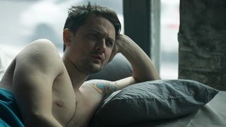 Sofya Volodchinskaya, Katerina Shpitsa - Topi s01e01 (2021) actress naked boobs