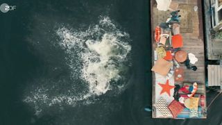 Christine Eixenberger - Matze, Kebab und Sauerkraut (2020) actress nude scene