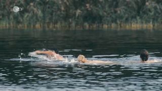 Christine Eixenberger - Matze, Kebab und Sauerkraut (2020) actress nude scene