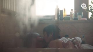 Gabriela Muskala, Karolina Gruszka, Aleksandra Adamska - Krolestwo kobiet s01e01-02 (2020) actress hot video scene