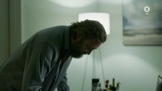 Lilith HaÃ le - Ein Schritt zu viel (2020) celeb topless video