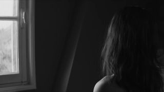 Louise Chevillotte, Souheila Yacoub - The Salt of Tears (Le sel des larmes) (2020) celebrity boobs scene