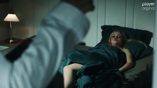 Magdalena Boczarska, Helena Englert - Zywioly Saszy. Ogien s01e01-02 (2020) celebs naked boobs