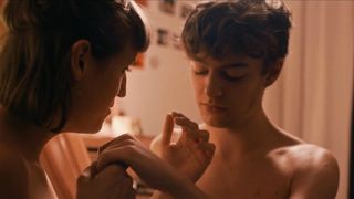 Raphaela Gasper - Liebe, Sex und Sehnsucht (2020)Explicit nude, sex and cunnilingus scene