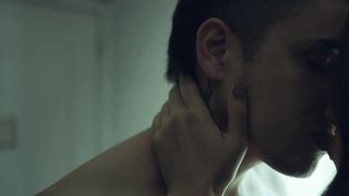 Veronica Velasquez - Perdida s01e02e08 (2020) actress boobs scene