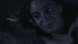 Victoria Lewuillon, Souheila Yacoub - No Man's Land s01e04-05 (2020) celebrity booby video