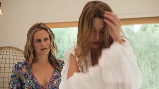 Alicia Silverstone, Mathilde Ollivier - Sister of the Groom (2020) celebs a topless scene from the movie