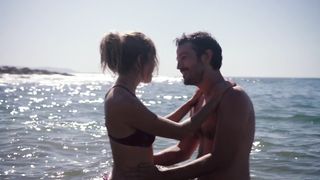 Sienna Miller nude - Wander Darkly (2020)