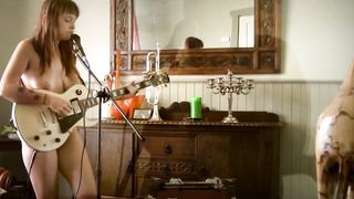 Musical Female FF Body (naked boobs, hairy pussy)