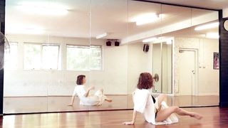 Stripped dance instructor shows master class