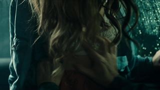 Amanda Campana, Maria Fernanda Candido â Bastardi a mano armata (2021) actress booby video