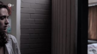 Friederike Becht - Plotzlich so still (2020) topless and lactation scene