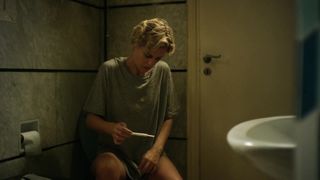 Denise Gough hot - Monday (2020)